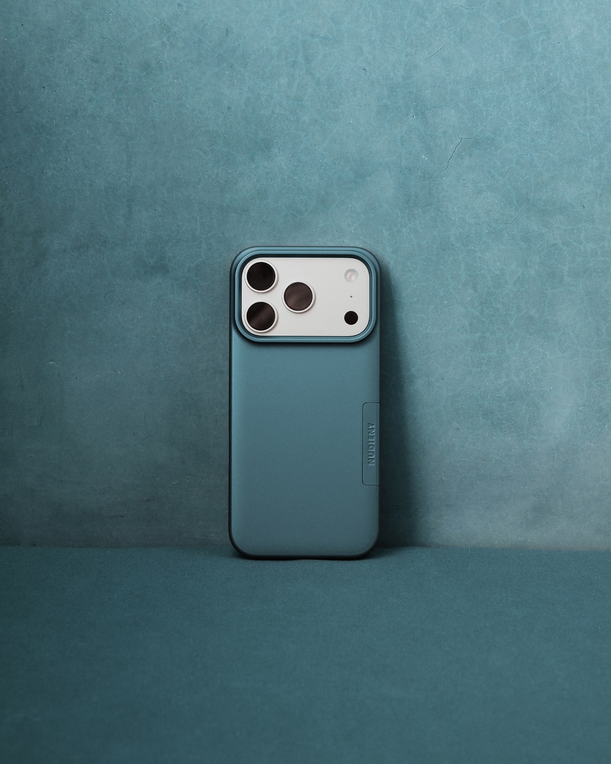 Thin Case - Teal - iPhone 15 Pro – NUDIENT
