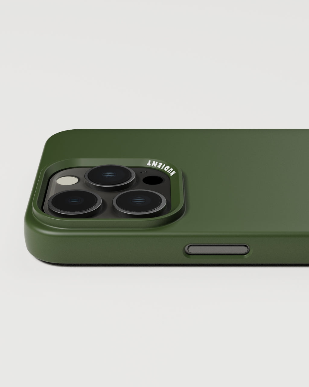 Thin Case MagSafe - Pine Green - iPhone 15 Pro Max – NUDIENT