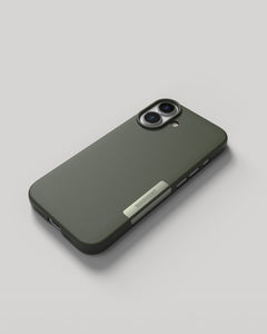 Thin Case - iPhone 17 - Pine Green | Mobile phone Case accessories from NUDIENT Thin Case - iPhone 17 - Pine Green | Mobile phone Case accessories from NUDIENT