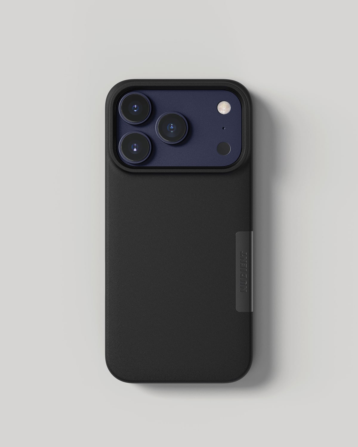 Thin Case - Ink Black - iPhone 17 Pro – NUDIENT