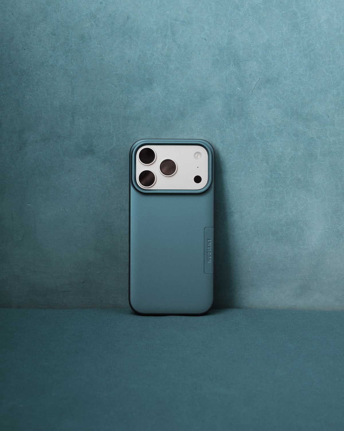 Thin Case - Teal - iPhone 17 Pro – NUDIENT