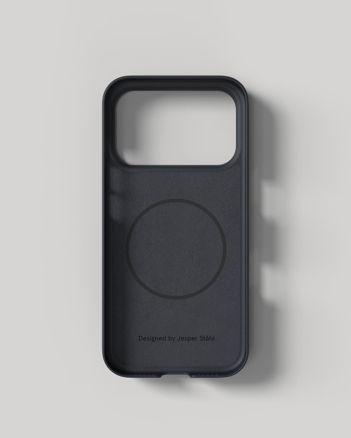Thin Case - iPhone 17 Pro - Ink Black & Midwinter Blue – NUDIENT
