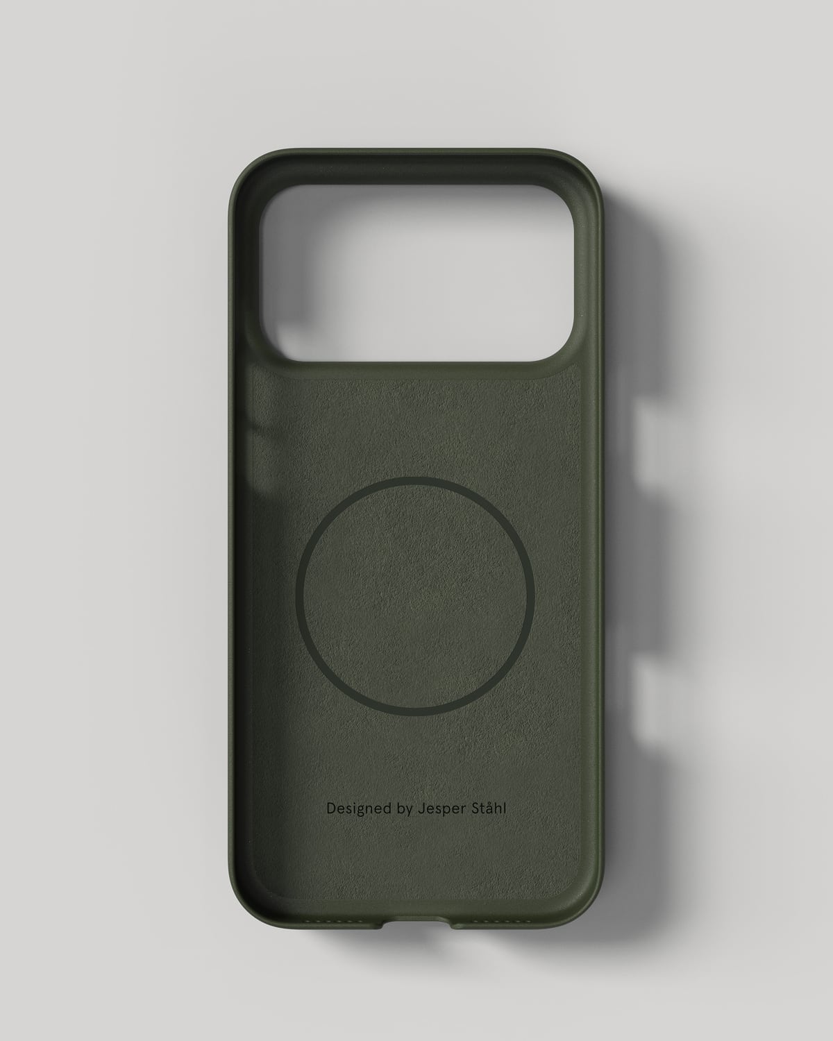 Thin Case MagSafe - Pine Green - iPhone 17 Pro Max – NUDIENT