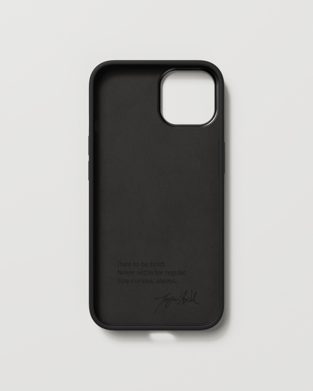 Bold Case - Charcoal Black - iPhone 13 – NUDIENT