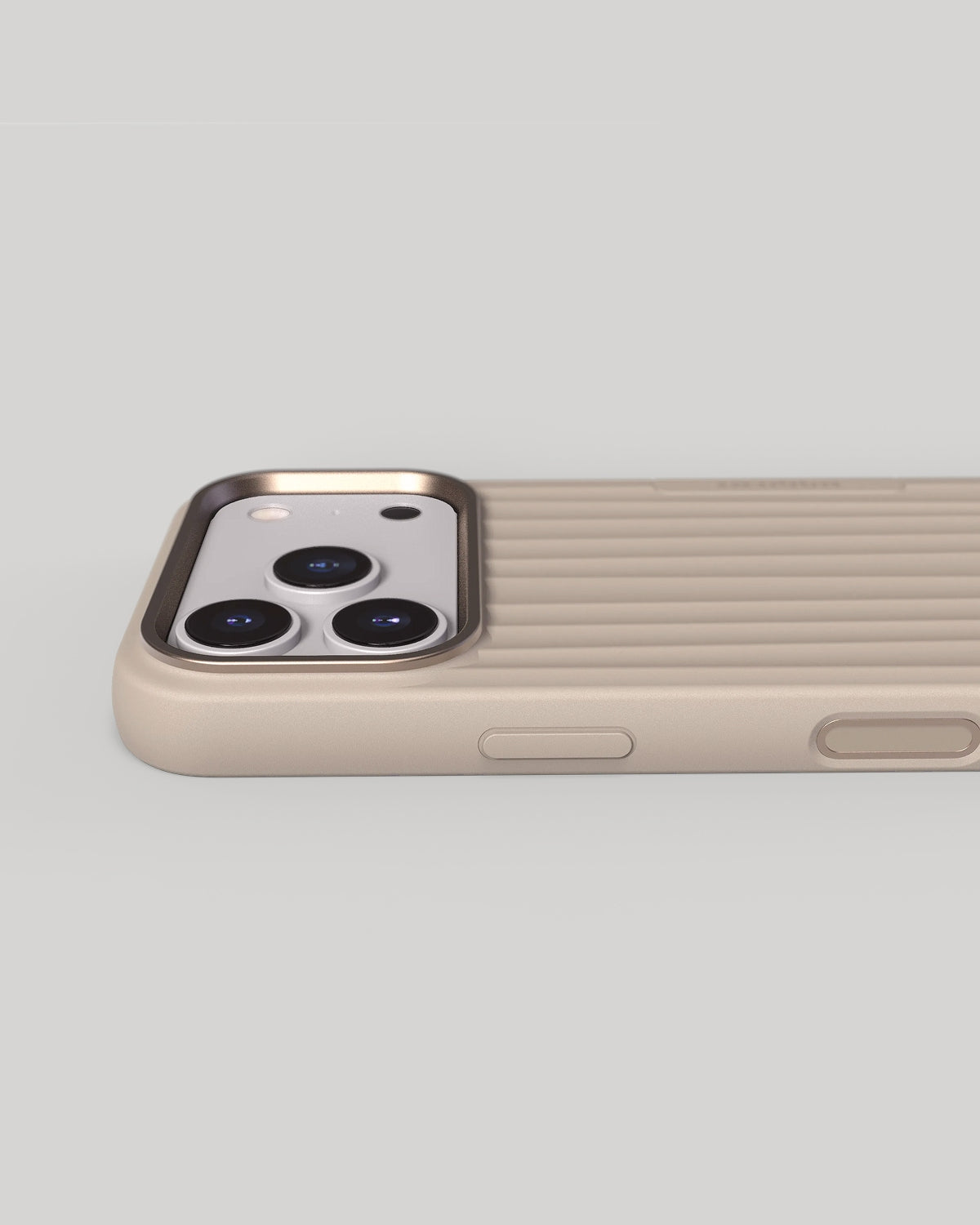 Bold Case MagSafe - Linen Beige - iPhone 17 Pro – NUDIENT