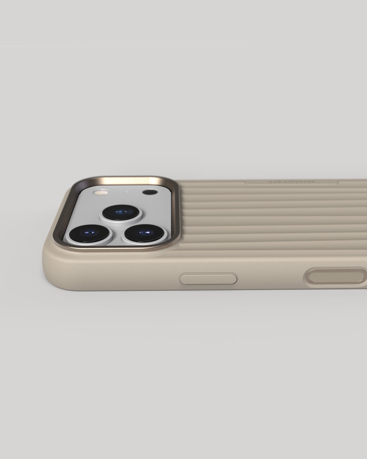 Bold Case - iPhone 17 Pro - Linen Beige & Olive Green – NUDIENT