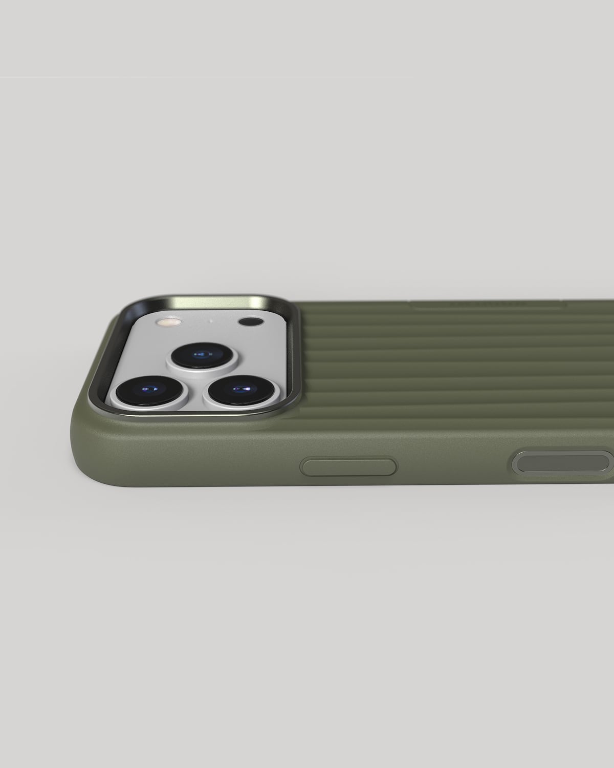 Bold Case - iPhone 17 Pro - Linen Beige & Olive Green – NUDIENT