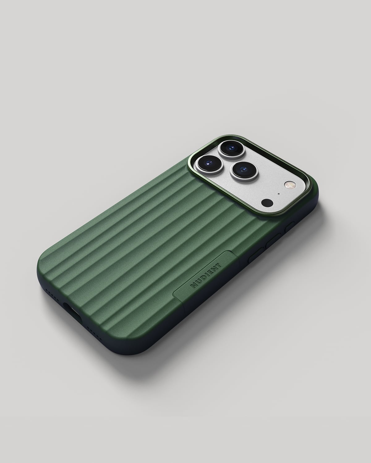 Bold Case MagSafe - Mercury Green - iPhone 17 Pro – NUDIENT