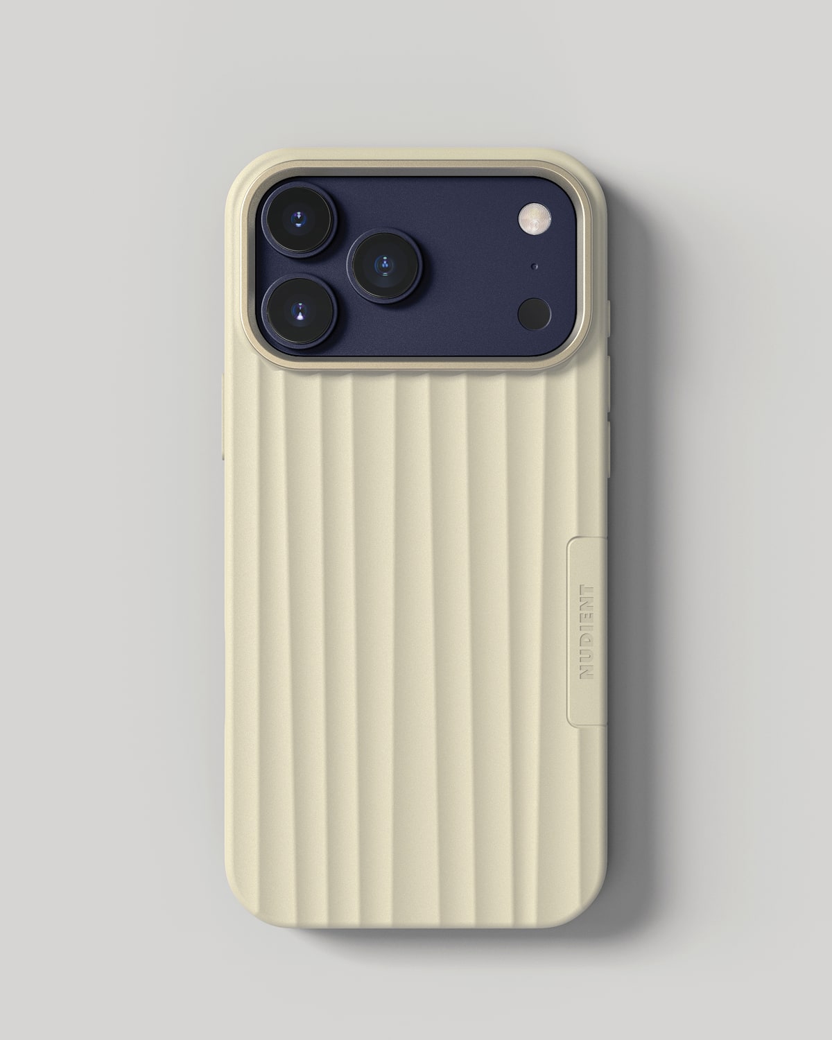 Bold Case MagSafe - Nordic White - iPhone 17 Pro Max – NUDIENT