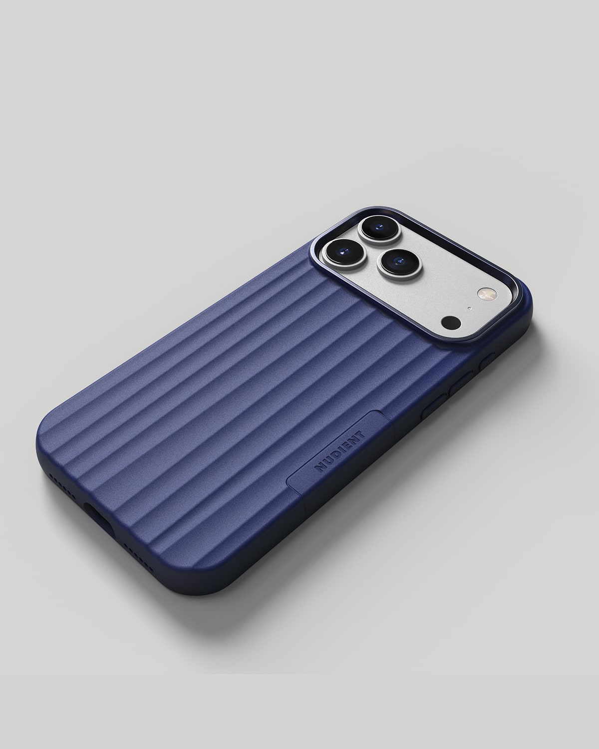 Bold Case MagSafe - Royal Blue - iPhone 17 Pro Max – NUDIENT