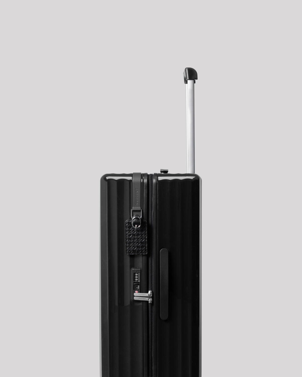 Bold Check-in Bag (M) V2