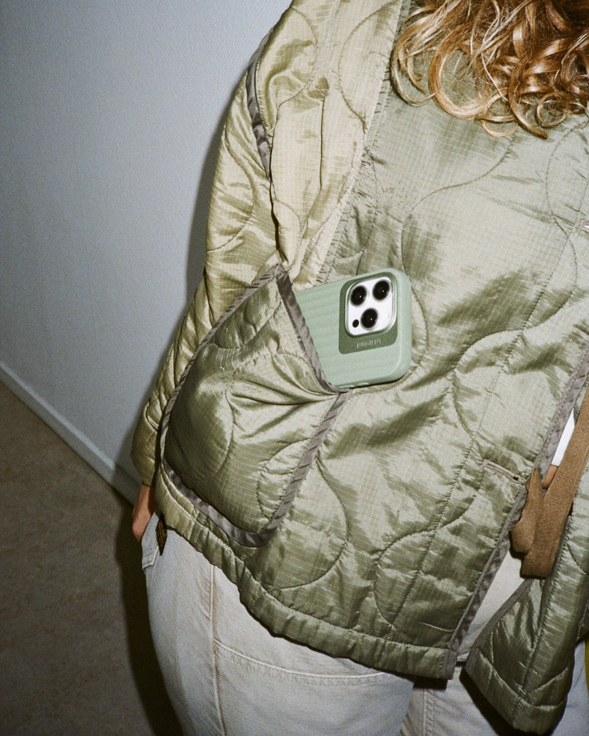 Bold Case MagSafe - Olive Green - iPhone 15 Pro Max – NUDIENT